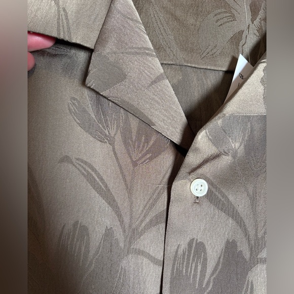 Abercrombie & Fitch Brown Floral Men's Shirt Size Small NEW WITH TAGS - Picture 4 of 8